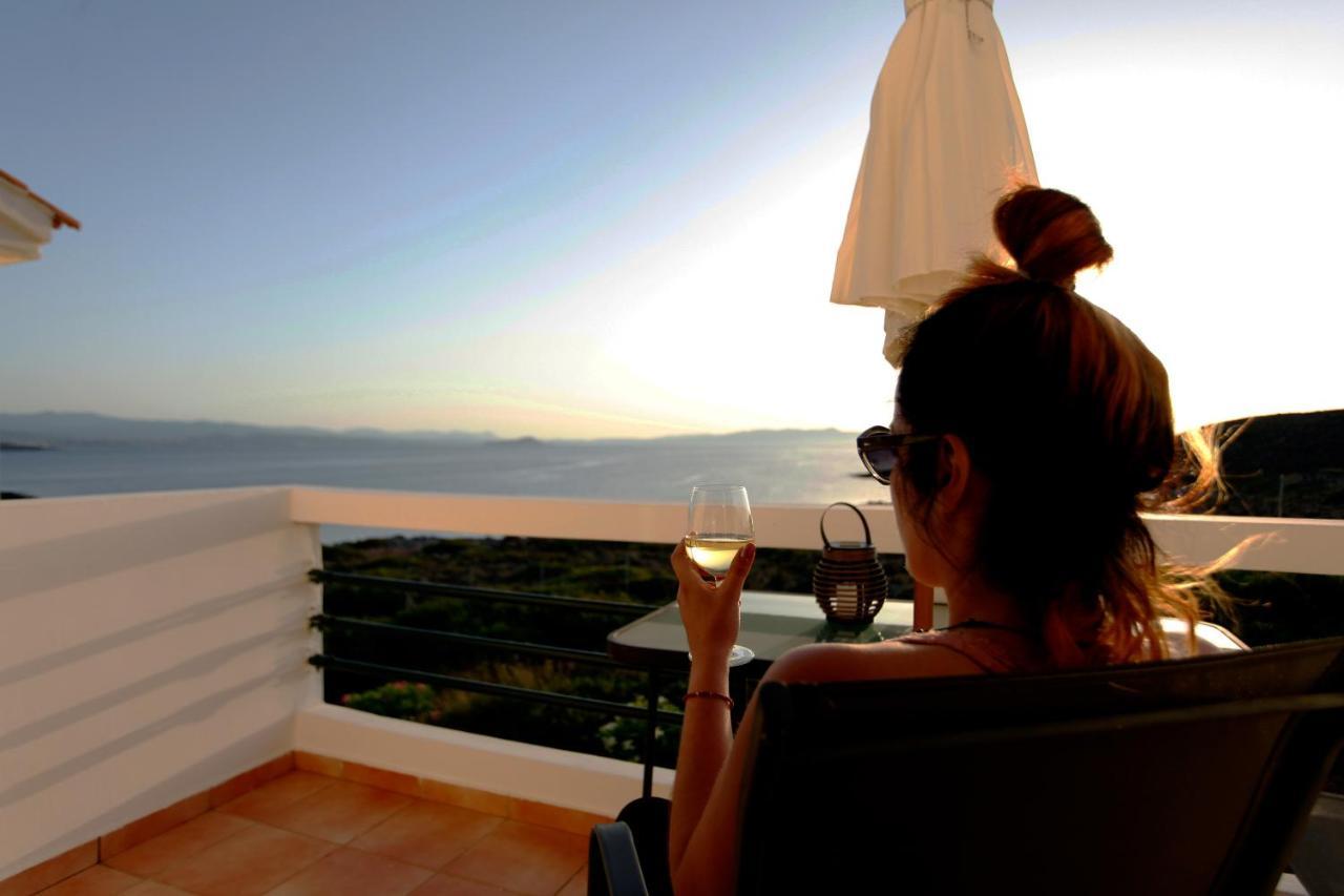 Tersanas Beach Lodges ภายนอก รูปภาพ