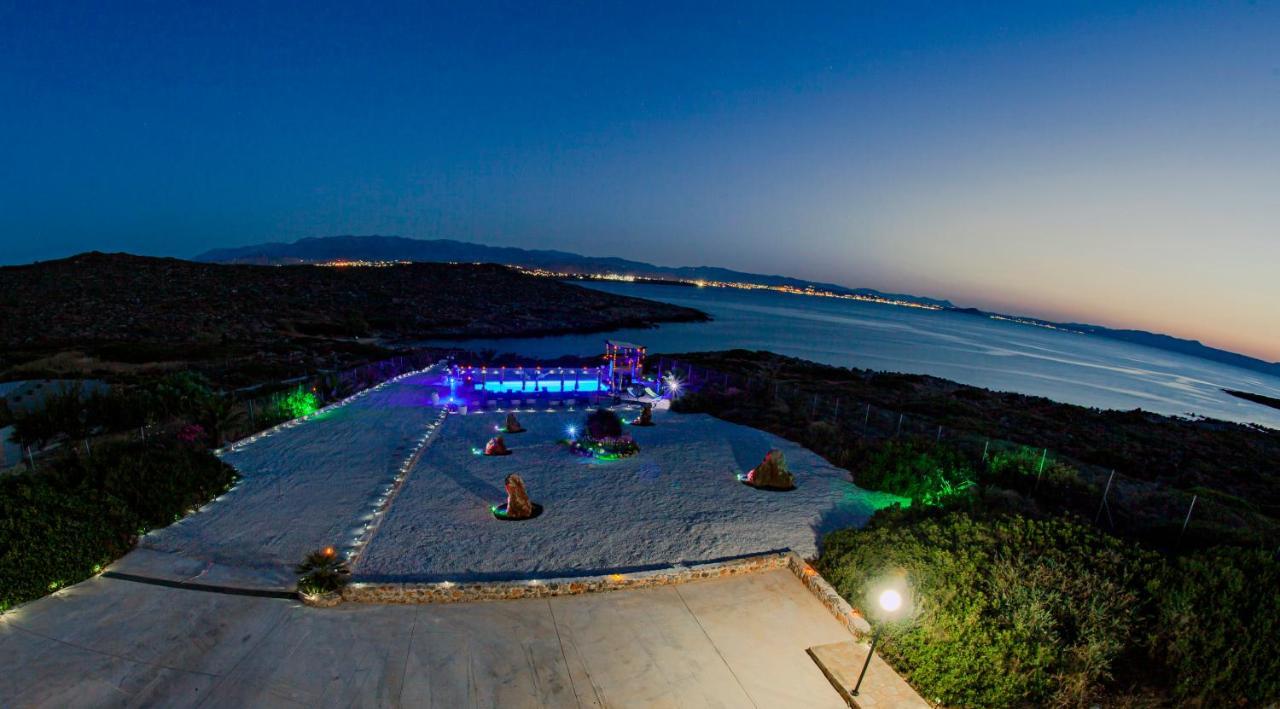 Tersanas Beach Lodges ภายนอก รูปภาพ